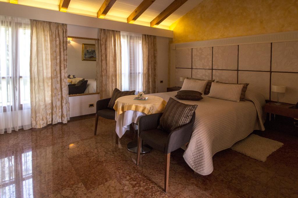 Hotel Cittar Novigrad Istria Exteriör bild